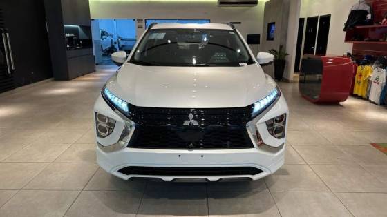 MITSUBISHI ECLIPSE CROSS 1.5 MIVEC TURBO GASOLINA HPE CVT MITSUBISHI ECLIPSE CROSS 1.5 MIVEC TURBO GASOLINA HPE CVT